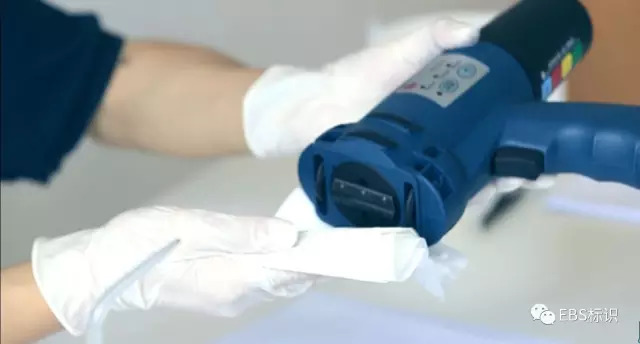 如何維護(hù)保養(yǎng)EBS250手持式噴碼機(jī)?